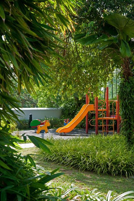 Royale Chulan Seremban Exterior foto Playground in the park